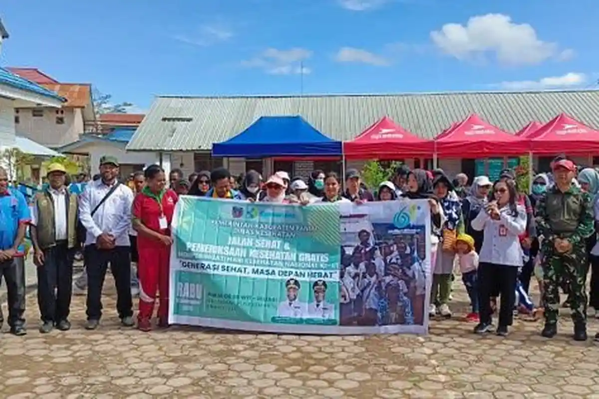 HKN 2025: Pemkab Paniai Dorong Generasi Sehat dengan Jalan Sehat dan Cek Kesehatan Gratis Massal