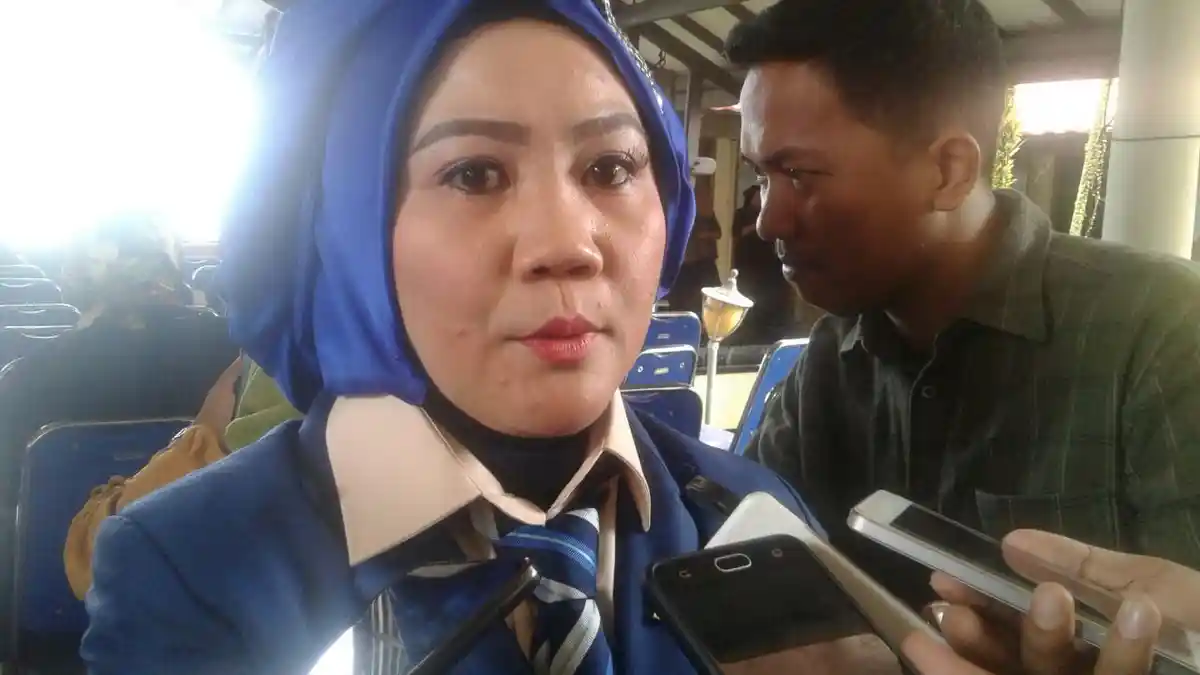 Jalan Rusak, Ketua DPRD Mamuju: Bagian Pemeliharaan Jangan Cuma Cari Untung