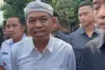 RESPONS-SANTAI-KDM-Gubernur-Jawa-Barat-Dedi-Mulyadi-menjadi-sorotan.jpg