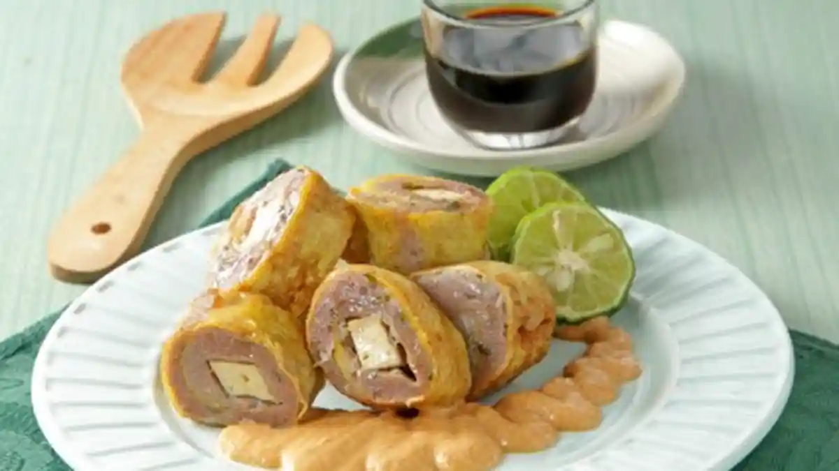 Bikin Sendiri Batagor Rolade yang Enak, Ini Resepnya