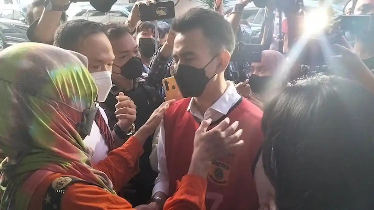 Adam Deni Dituntut 8 Tahun Penjara, Ini Hal-hal yang Memberatkan dan Meringankannya