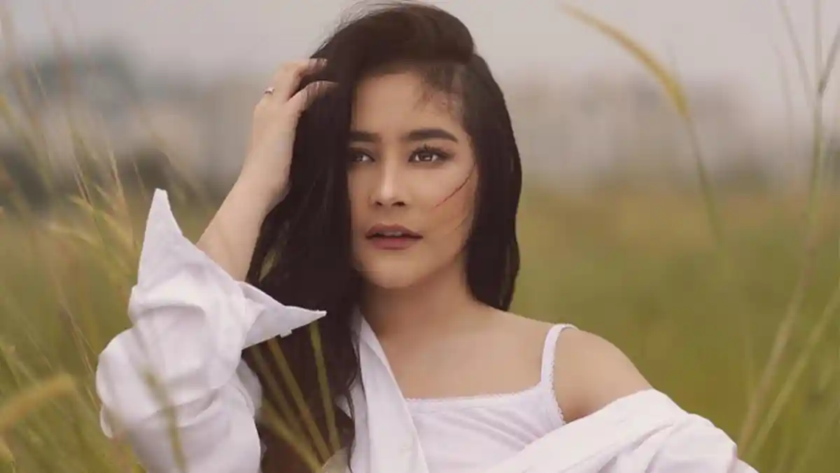 Wow! Prilly Latuconsina Menjadi Salah Satu Kandidat 100 Wajah Paling Cantik di Dunia