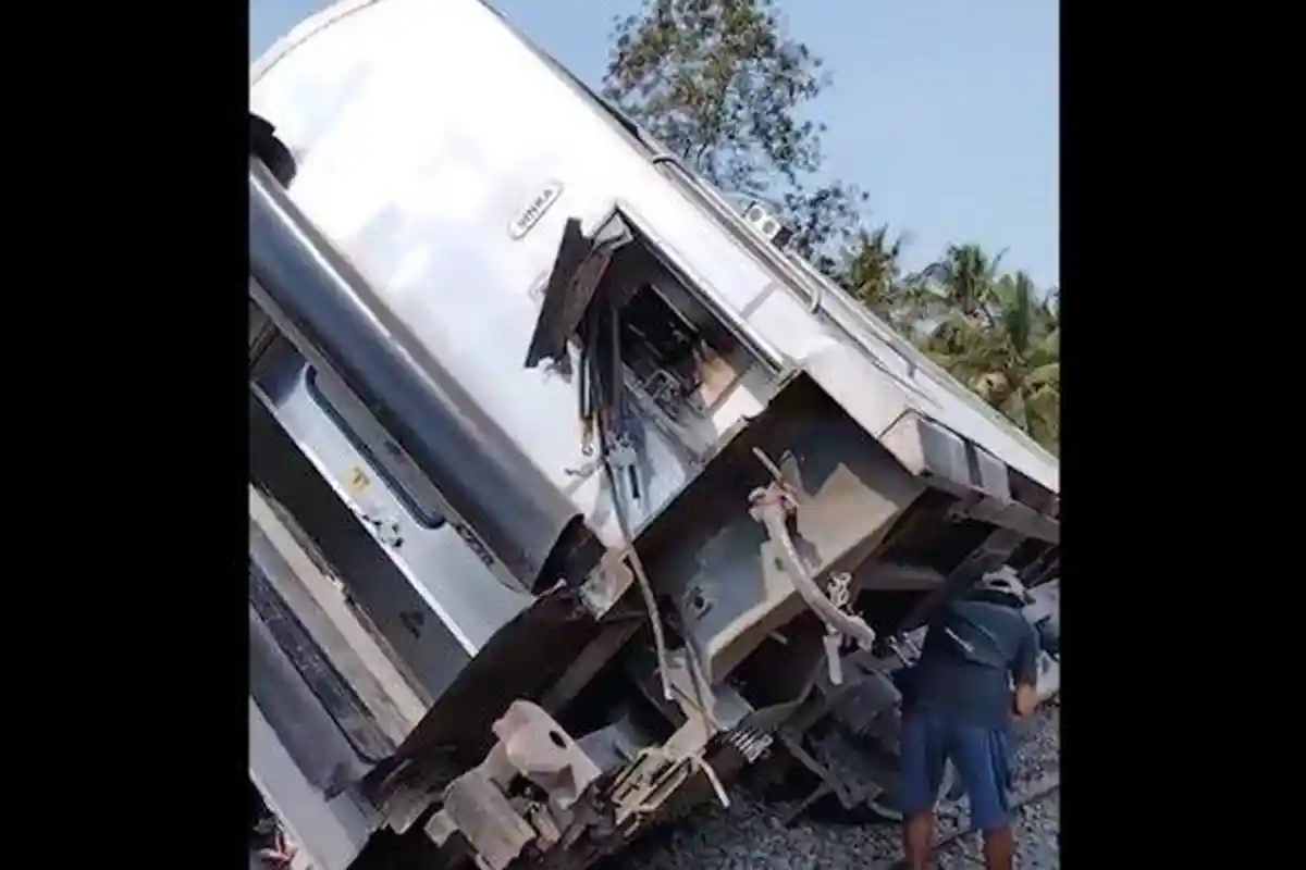 KA Argo Semeru dan KA Argo Wilis Anjlok di Kulon Progo, Ini Penjelasan PT KAI