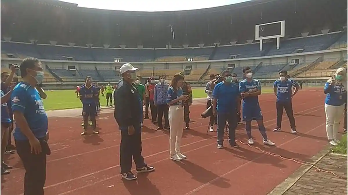 Pemain Persib U-15 Mendapat Coaching Clinic dari Pemprov Jabar dan Prefektur Shizuoka Jepang    