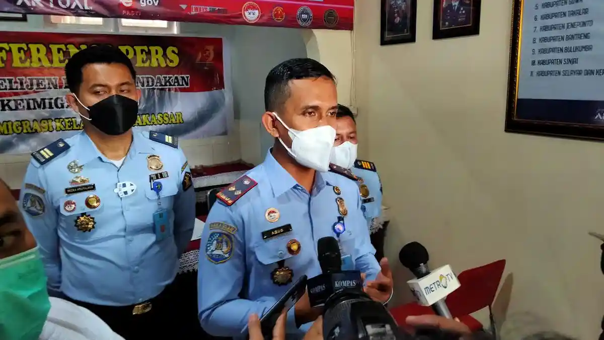 20 TKA Tiongkok Masuk Bantaeng, Ini Penjelasan Kepala Kantor Imigrasi Makassar