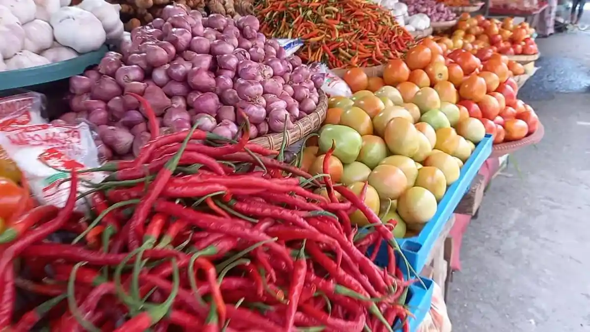 Emak-Emak Girang Harga Rica Gorontalo Rp 30 ribu per Kg Jelang Lebaran Idul Fitri 1444 H
