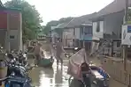 banjir-melanda-pemukiman-warga-di-kecamatan-tempe-kabupaten-wajo-1.jpg