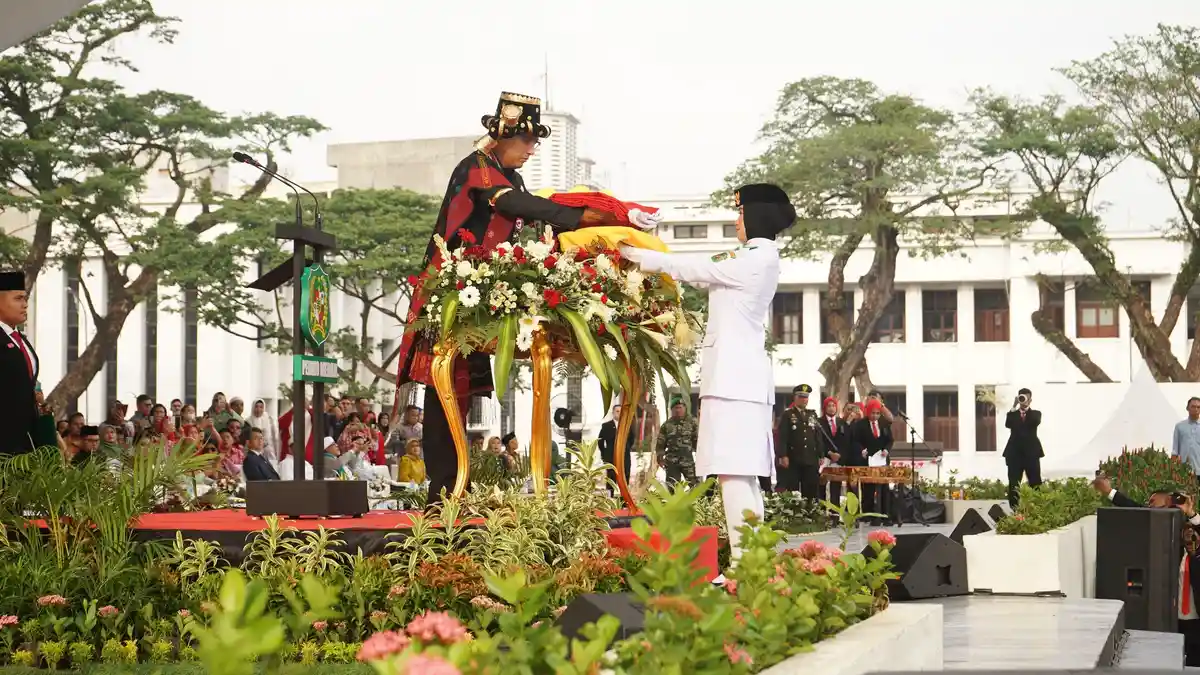 Rico Waas Serukan Makna Kemerdekaan Perbaiki Layanan dan Kesejahteraan