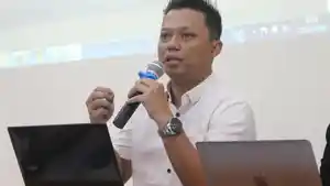 stefanus-asat-gusma-inisiator-gerakan-satu-bangs.jpg