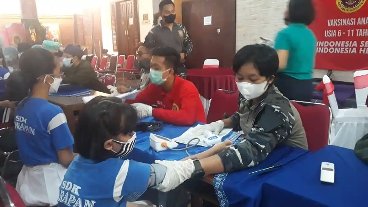 BIN Bali Gelar Vaksin Anak di SDK Harapan Denpasar, Capain Sudah 95 Persen