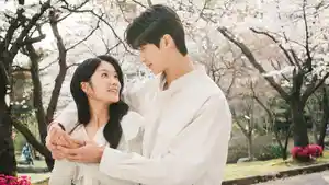 Drama-Korea-Lovely-Runner-Byeon-Woo-Seok-dan-Kim-Hye-Yoon-2.jpg