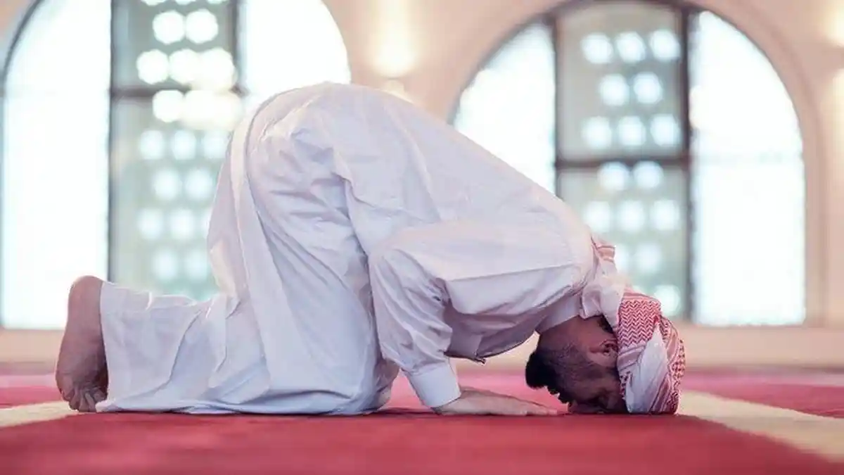 Jadwal Sholat Makassar dan Jakarta Selasa 4 November 2022, Lengkap Bacaan Doa Iftitah Pendek