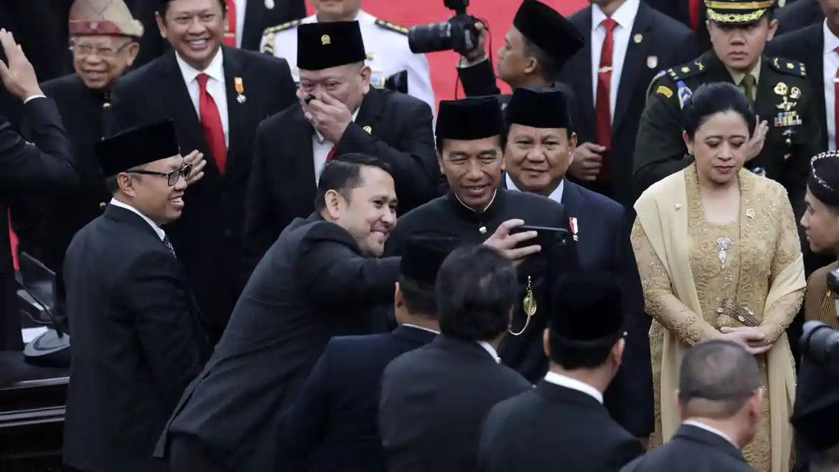 Jokowi Bersyukur Indonesia Punya KUHP Baru, UU Cipta Kerja hingga UU TPKS