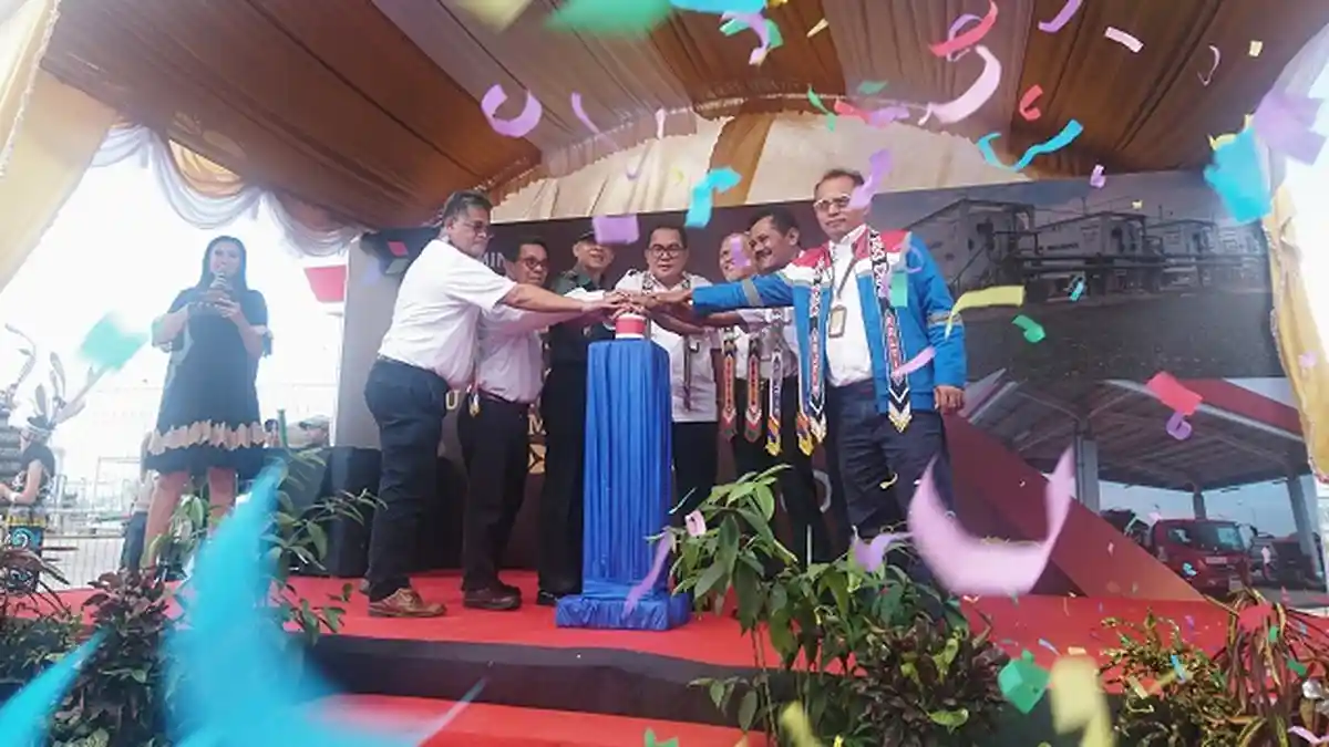 Resmikan DPPU di Bandara APT Pranoto, Ini Harapan GM Pertamina MOR VI