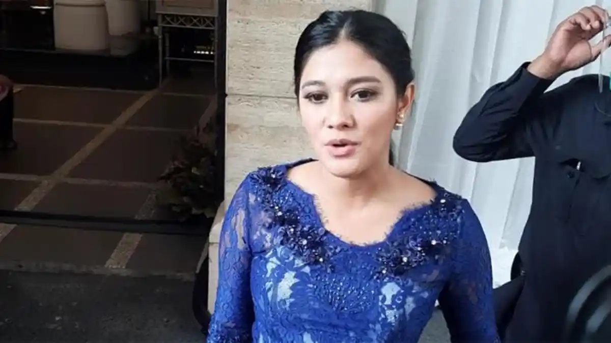 Anjasmara Hingga Nasyila Mirdad Hadiri Akad Nikah Nikita Willy dan Indra Priawan