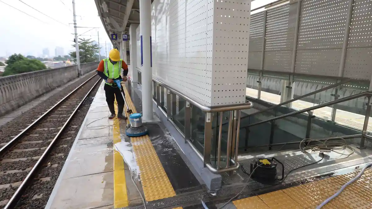 Malam Ini, KAI Commuter Lakukan Rekayasa Pola Operasi Perjalanan KRL