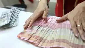 Mata-uang-Rupiah-pecahan-seratus-ribuan.jpg