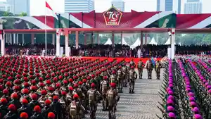 hut-tni12.jpg