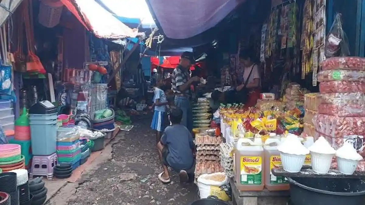 Menjelang Idul Fitri, Harga Sembako di Pasar Inpres Soe Masih Stabil