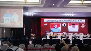Paslon-Nomor-I-Kelmi-Amri-Asparaini-Debat-Pilkada-Rohul-2024.jpg