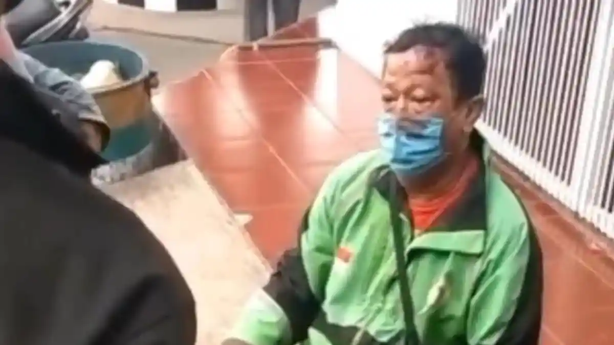 Pengemudi Ojol Babak Belur, Awalnya Cuma Minta Antrean di Depannya Maju saat Isi BBM di SPBU