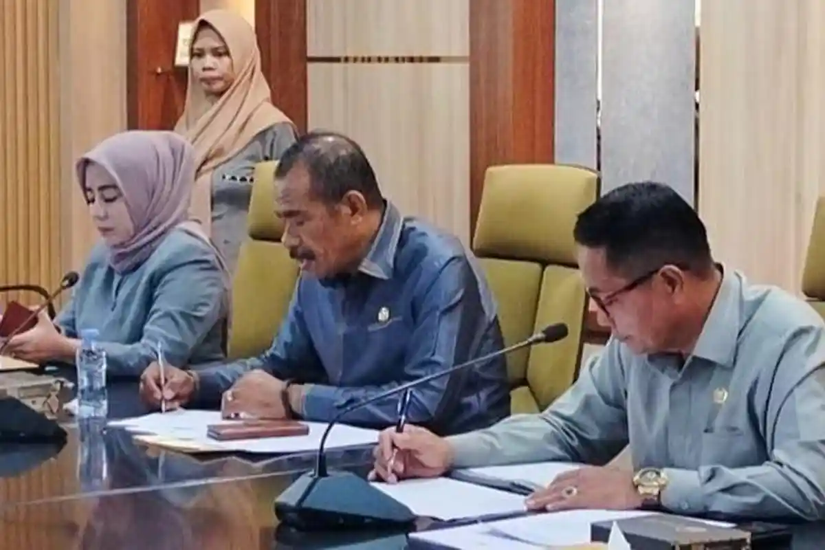 Pansus II DPRD Paser Gelar RDP, Matangkan Raperda Pengendalian Pusat Perbelanjaan dan Toko Swalayan