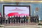 20260511_Gubernur-Kaltim-Rudy-Masud-menyambut-resmi-Kepala-OJK-Kaltimtara-yang-baru.jpg