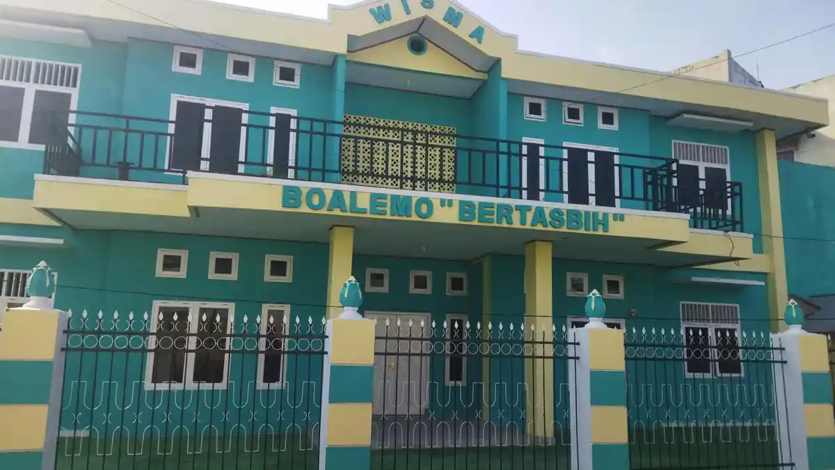 Bertahun-tahun dalam Kondisi 'Butek', Wisma Boalemo di Kota Gorontalo Tiba-tiba Dicat Bagus