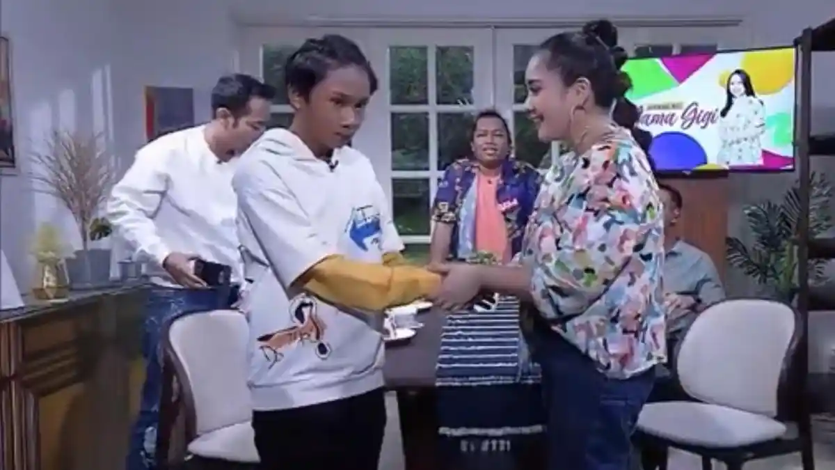 Nagita Slavina Ternyata Fans Berat Fajar Sad Boy, Raffi Ahmad: Kamu Tumben Suka Brondong?