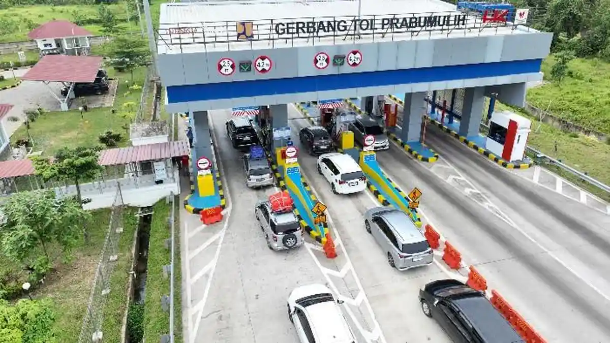 Arus Mudik Masih Tinggi Pada Hari Raya Idul Fitri, 14.391 Kendaraan Lewati Tol Palinpra