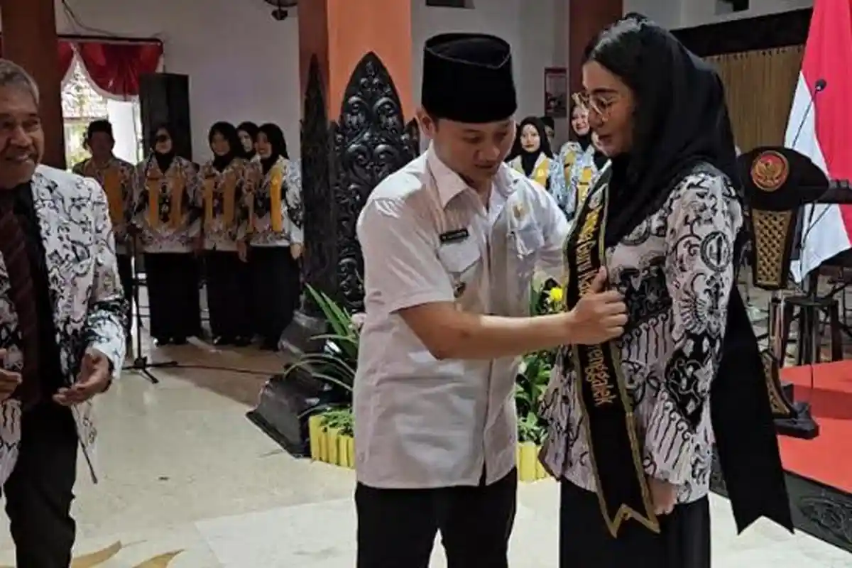 Menjadi Ibunda Guru Trenggalek, Novita Dorong Transformas Digital Untuk Angkat Kualitas Pendidikan