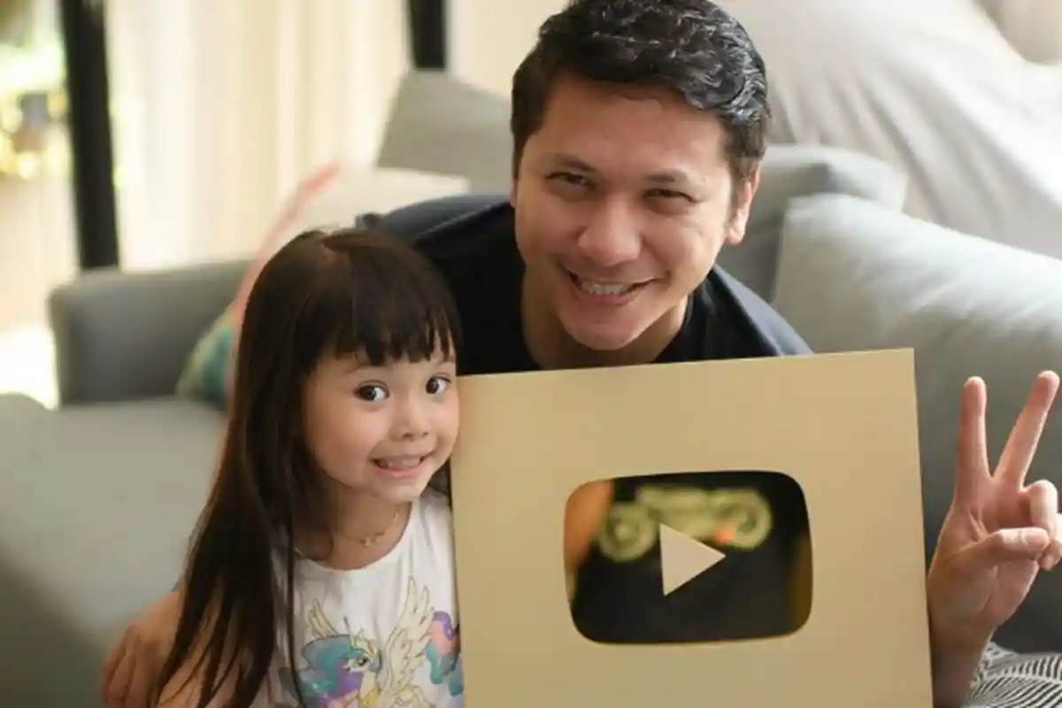 Gading Marten Peroleh 'Golden Play Button' dari YouTube, Gempi Justru Lontarkan Protes