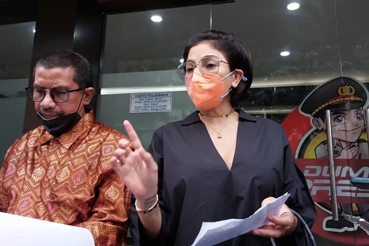 Nikita Mirzani Minta Polisi Jemput Paksa Nindy Ayunda karena Mangkir Pemeriksaan