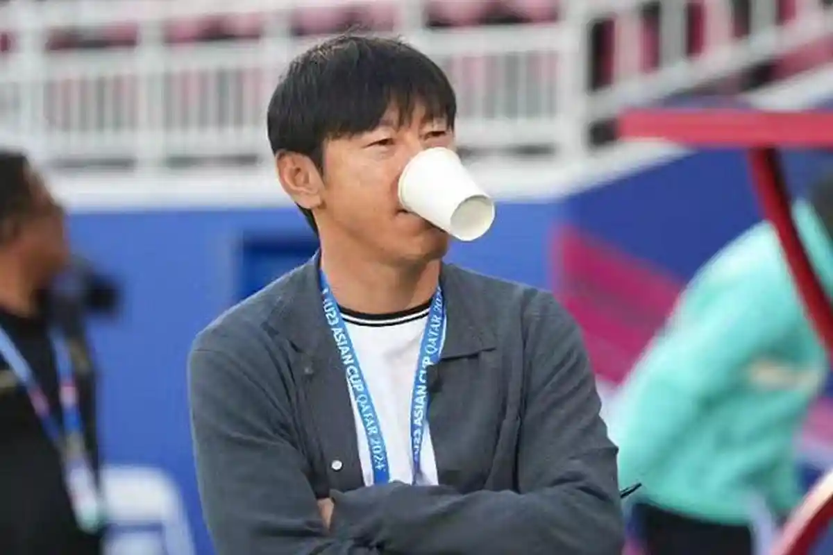 Jelang Laga Timnas Indonesia Vs Filipina, Shin Tae-yong Mengeluh Sakit Flu dan Batuk