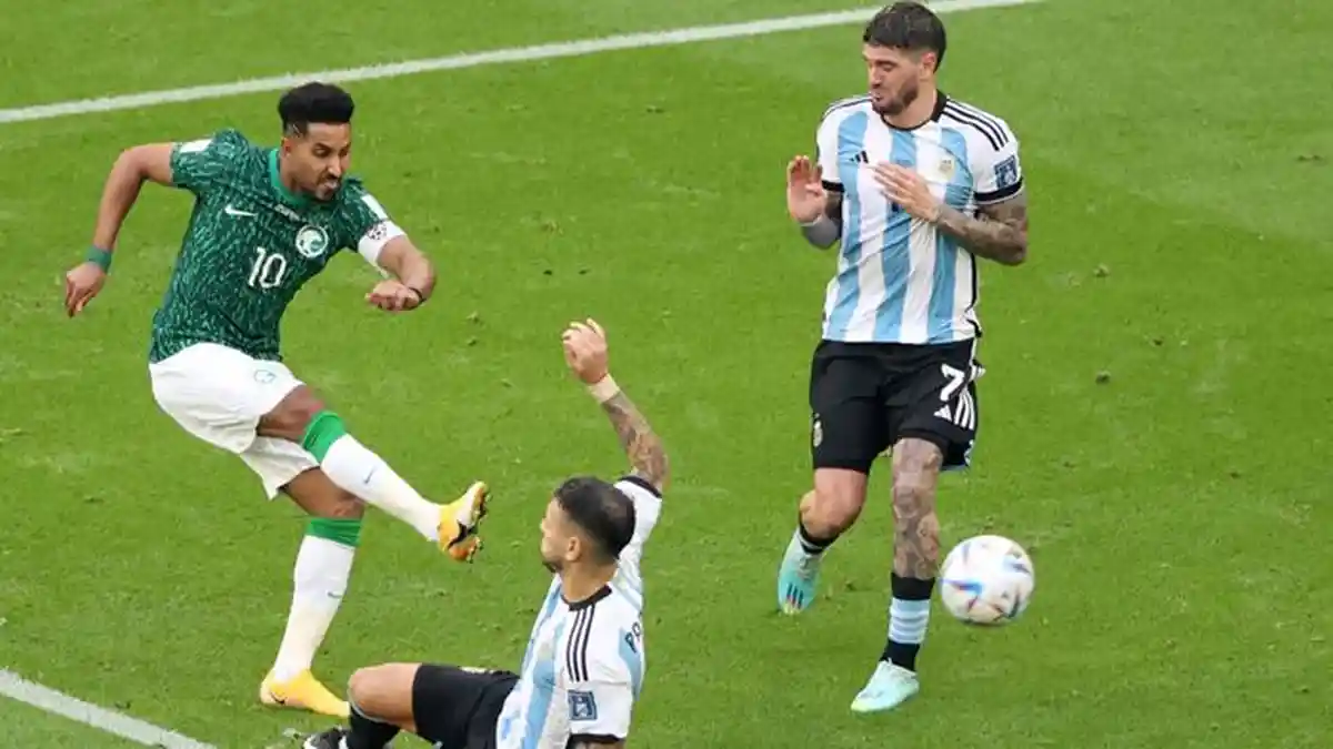 Hasil Skor Argentina Vs Arab Saudi Babak Kedua 1-2, Lionel Messi dkk Diserang Gol Balasan