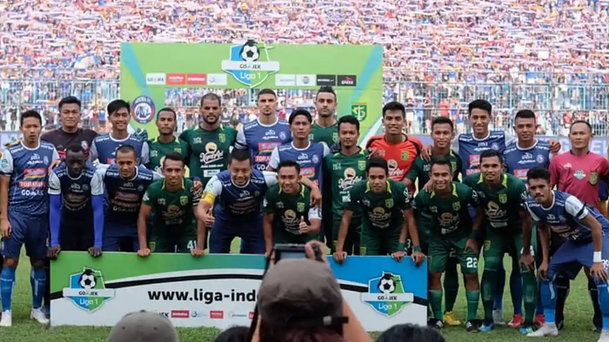 LINK LIVE STREAMING Persebaya Surabaya Vs Arema FC pada Leg Pertama Final Piala Presiden 2019