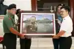 TNI Terima Hibah Keramik 35.000 m2