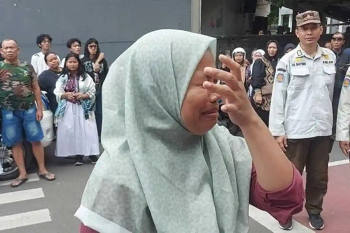 Kepanikan Tante Terduga Pelaku Peledakan di SMAN 72 Jakarta, Teriak Histeris
