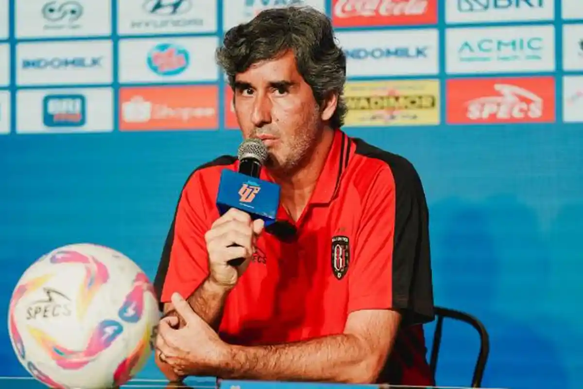 Jawaban Stefano Cugurra soal Rumor akan Latih Persija Jakarta atau Persebaya