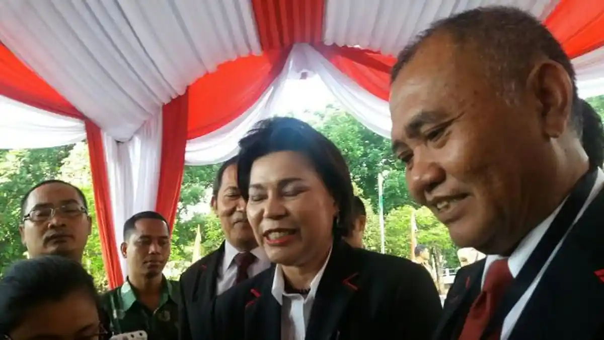 Pimpinan KPK Berpakaian Hitam-Merah di Acara Peresmian Gedung Baru