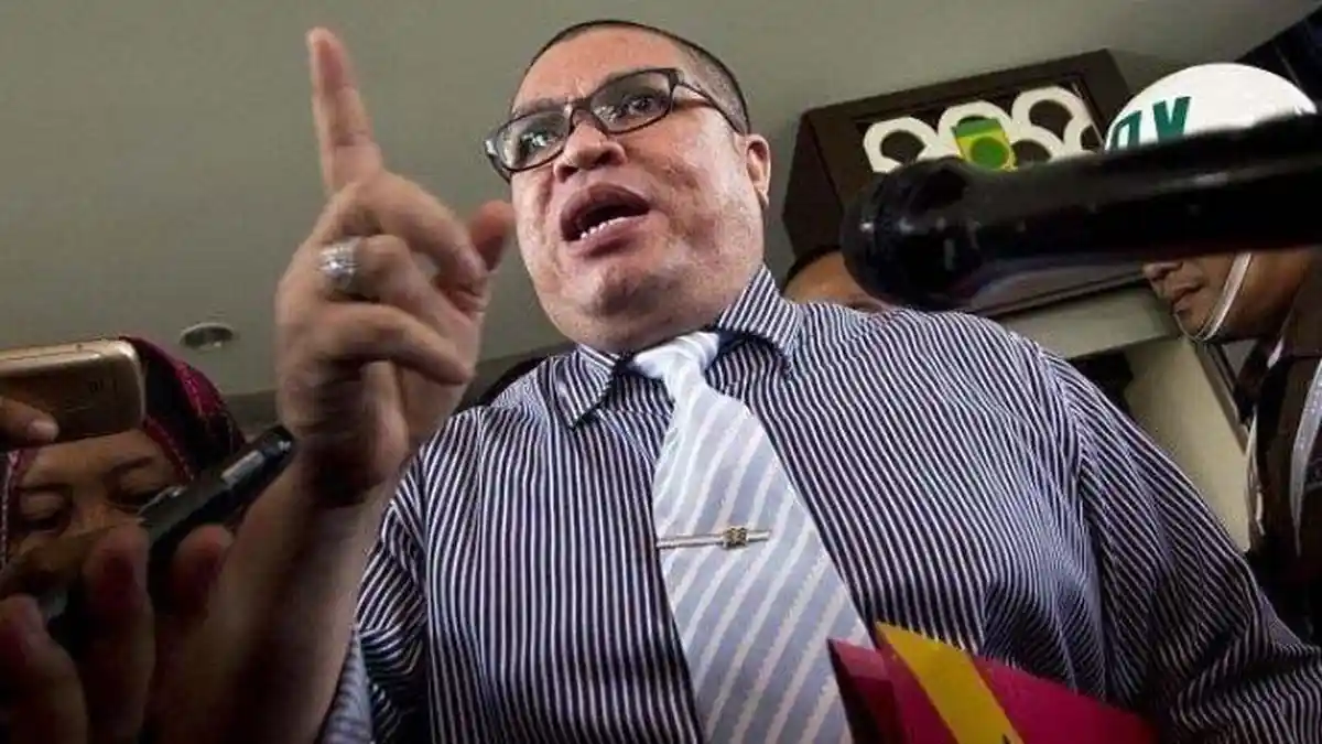 Lagi Musuhan, Mendadak Razman Nasution Ngaku Ingin Jadi Kuasa Hukum ...