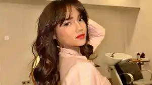 Fuji-Utami-Beri-Klarifikasi-Mau-Pindah-Lapak.jpg