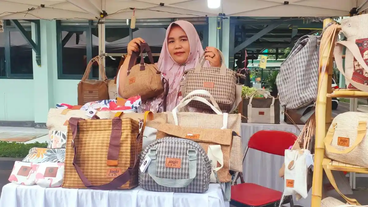 UMKM Binaan Dinas Perindustrian Koperasi dan UKM Kota Yogya Meriahkan Event Jogja Plesiride 2023