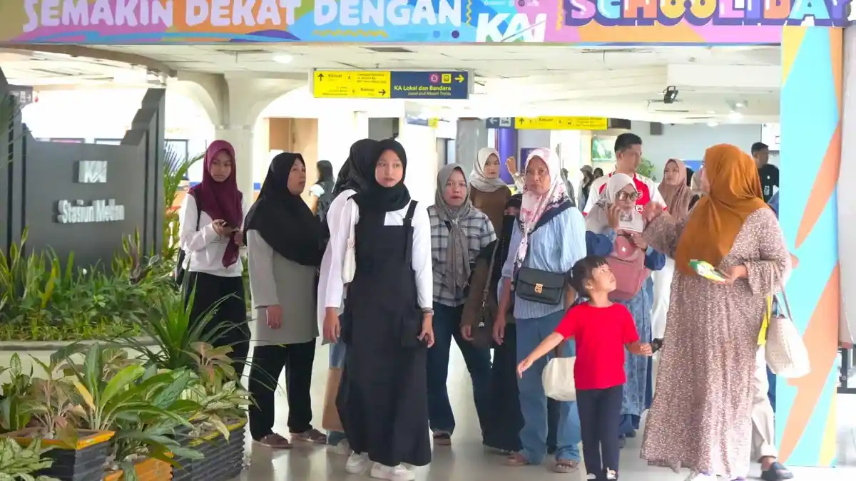 Diskon Tiket Kereta Api 30 Persen Disambut Antusias, 19.416 Tiket Ludes Terjual di Sumut