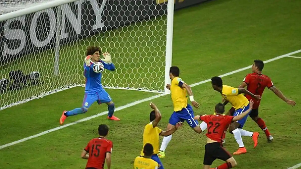 Guillermo Ochoa Pilih Gabung Malaga