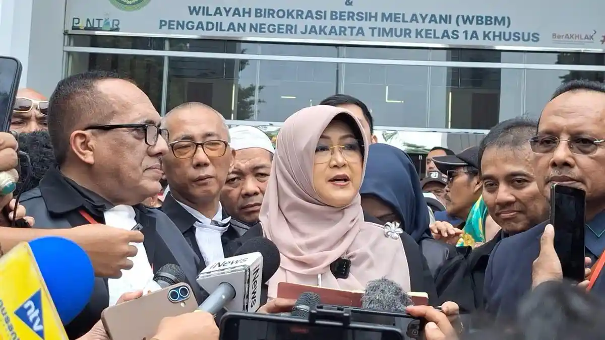 Kamis 9 Juli Dokter Tifa Sampaikan Perlawanan Atas Dakwaan Penuntut Umum terkait Kasus Ijazah Jokowi - Tribunnews.com