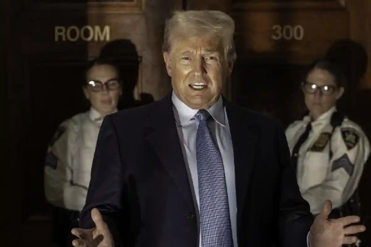 Wanita Ditangkap usai Coba Datangi Donald Trump saat Persidangan, Akui Hanya Ingin Mendukung