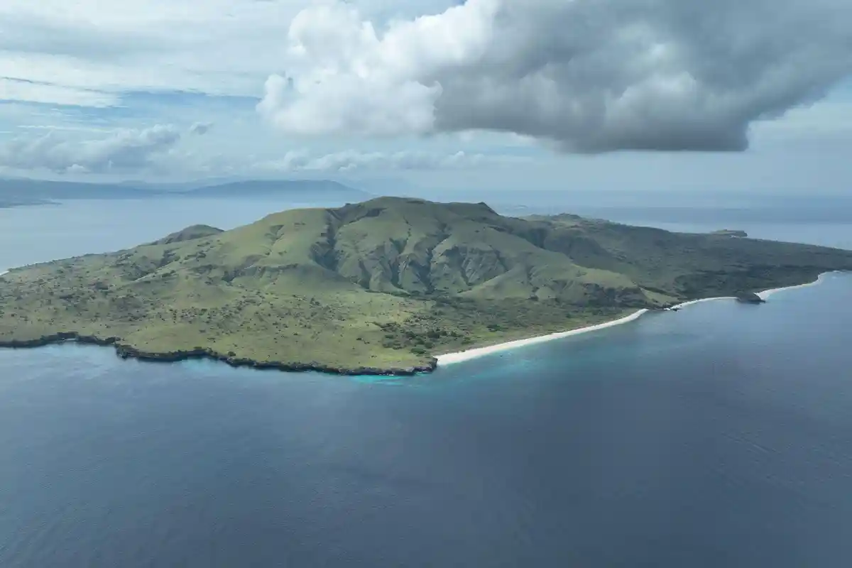 Menjelajah Pulau Rusa di Alor, Menyimpan Flora dan Fauna Khas NTT