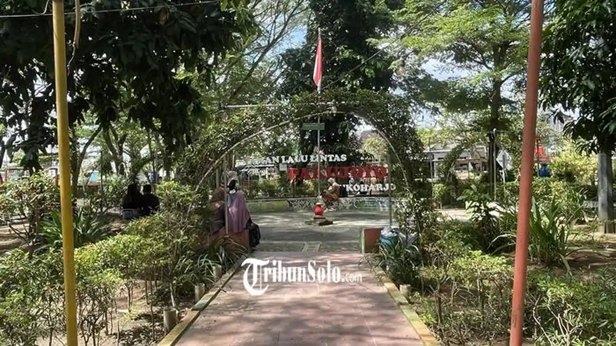 Sukoharjo Masuk Nominasi KTAR, Pemkab Perkuat Kawasan Tanpa Asap Rokok Termasuk di Taman Bermain