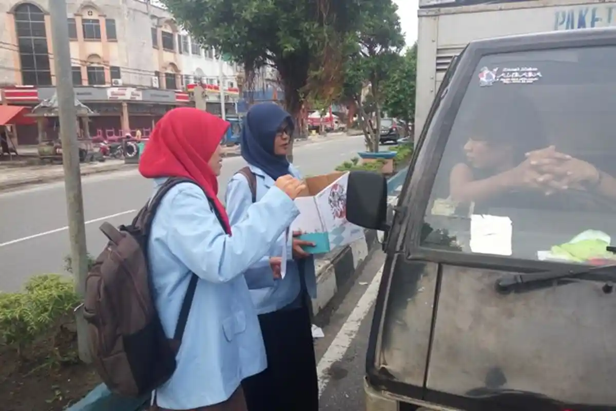 Pemuda Pelajar Mahasiswa Inhil Pekanbaru Galang Dana untuk Ayu Penderita Kanker Ganas